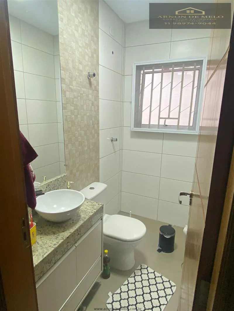 Imagem Casas no Litoral para venda em Praia Grande no bairro Vila Guilhermina