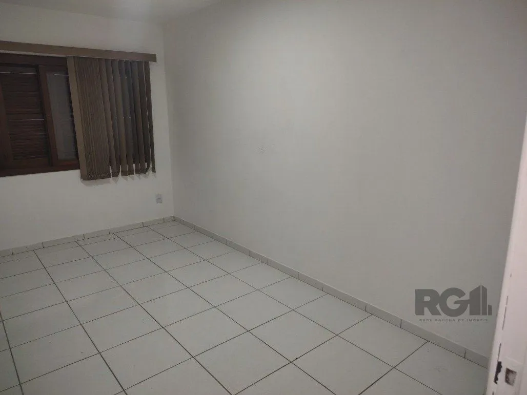 Imagem Vende ap. duplex, 2 dormitórios, 1 suíte, closet, ar split, salão de festa