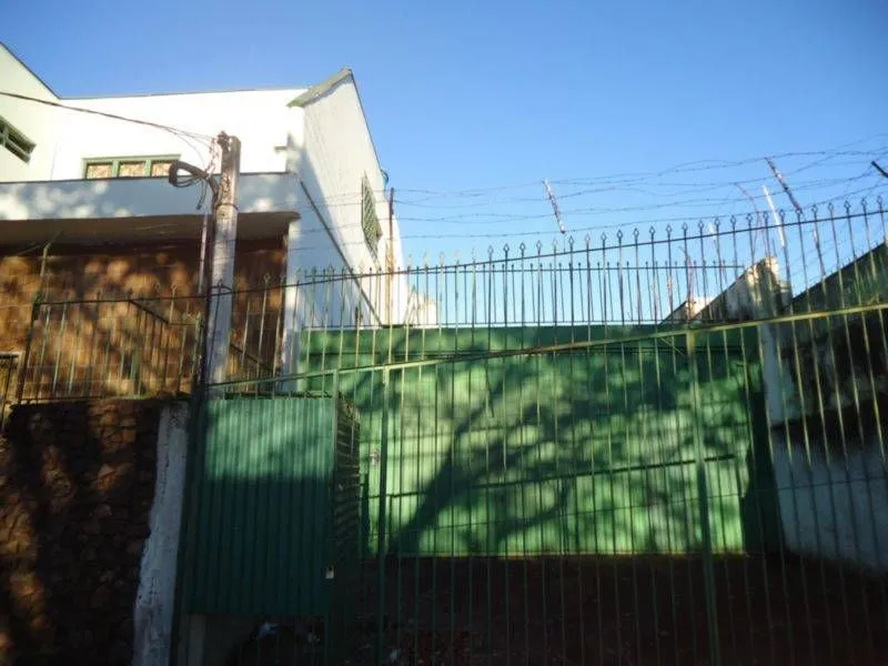 Imagem Casa Comercial para Venda - 400m², 5 dormitórios, sendo 1 suites, 4 vagas - Camaquã