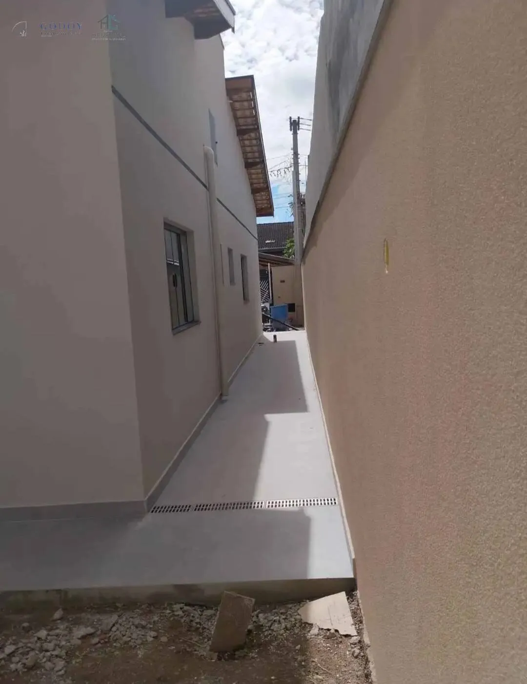 Imagem Casa nova com acabamento de alto padrão!
