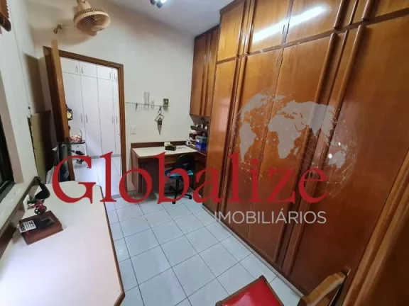 Imagem Casa com piscina, 4 suítes à venda no Embaré - Santos R$ 1.850.000,00