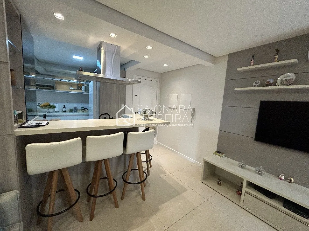 Imagem Apartamento Moderno com 3 Dormitórios no Coração do Estreito!