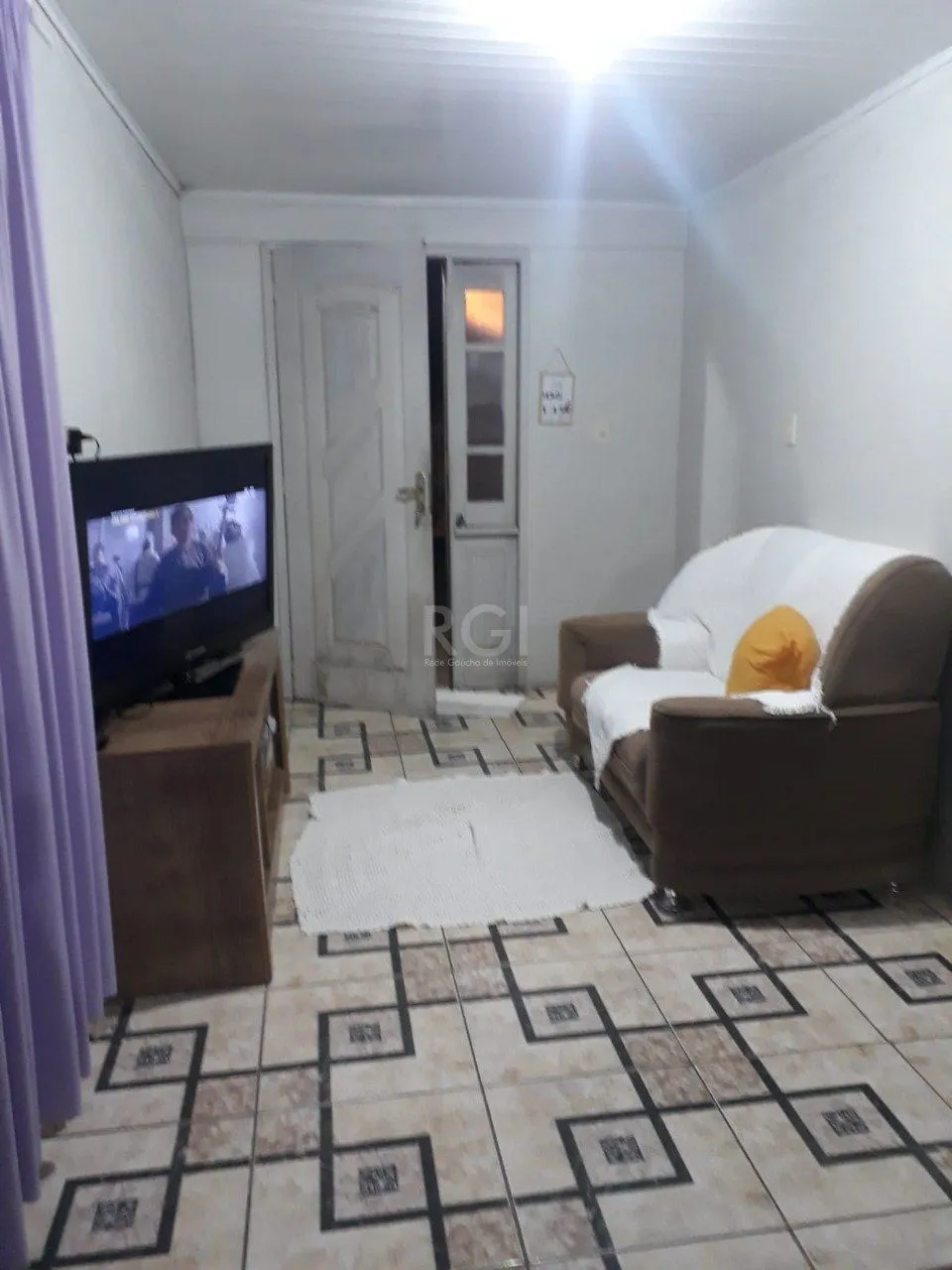 Imagem Casa com 3 dormitórios no bairro Santa Teresa em São Leopoldo