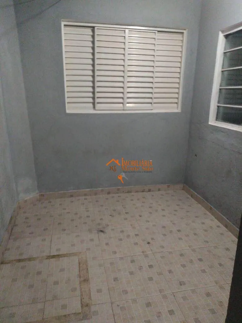 Imagem Casa com 3 dormitórios à venda, 140 m² por R$ 380.000,00 - Jardim Fortaleza - Guarulhos/SP