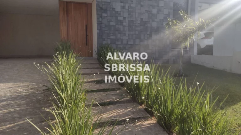 Imagem Casa térrea nova à venda com 3 suítes 360 m2 no Condomínio Vila dos Manacás próximo ao Plaza Shopping localização privilegiada!