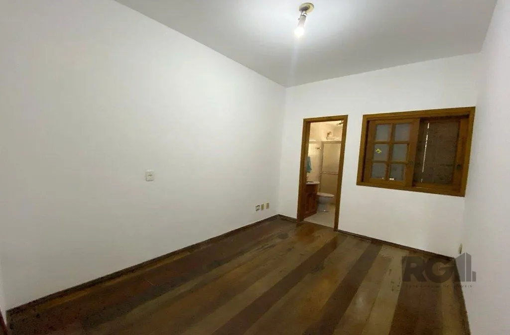 Imagem CASA - 4 dorms. - 3 vagas - 254,79 m² - SANTA TEREZA