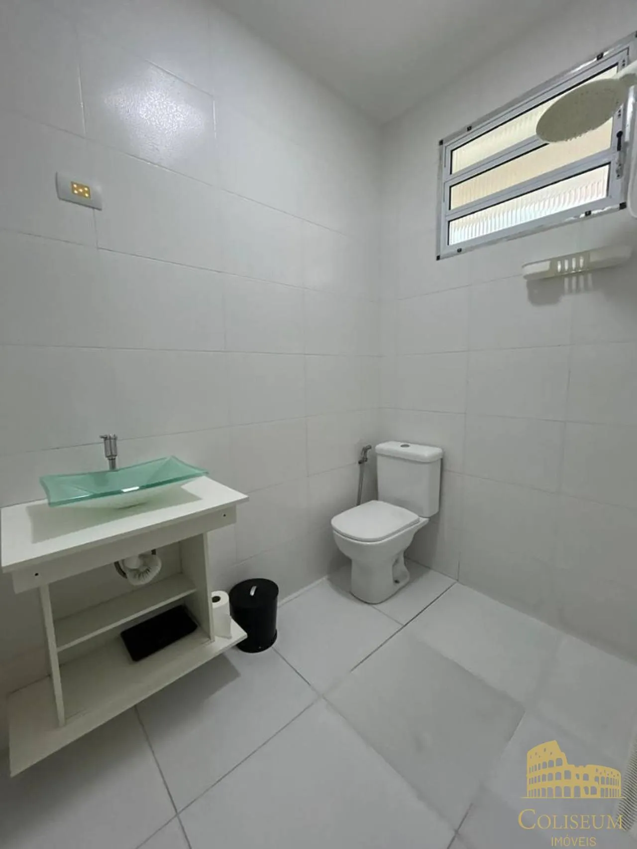 Imagem Casa com 3 dormitórios à venda, 110 m² por R$ 800.000,00 - Vila Guilhermina - Praia Grande/SP