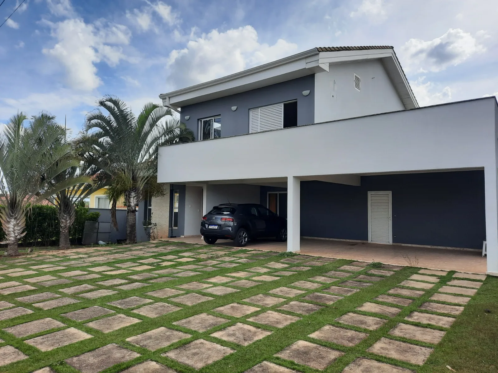 Foto do imóvel Casa de luxo em condomínio no Jardim Novo Mundo, Sorocaba-SP: 4 quartos, 2 suítes, 3 salas, 6 banheiros, 8 vagas, 331m². Venda ou locação! em JARDIM NOVO MUNDO, SOROCABA - SP
