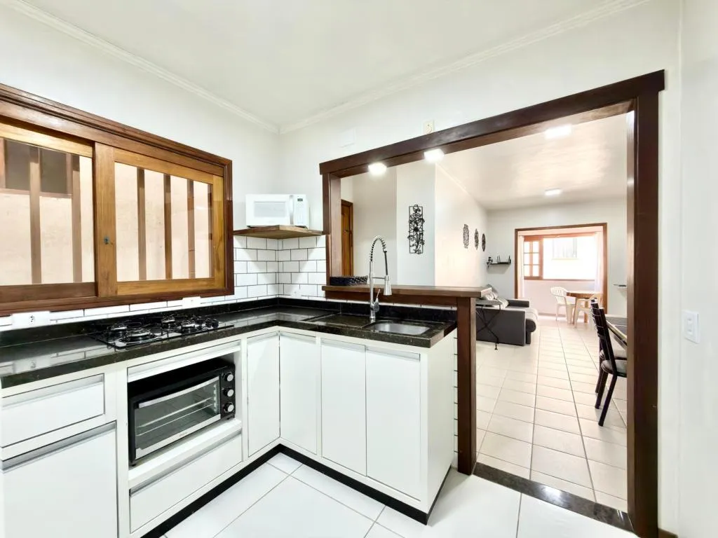 Imagem Apartamento 2Dórmitórios dependência - Bairro Zona Nova