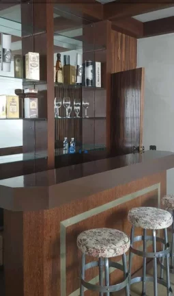 Imagem APARTAMENTO DE 4 QUARTOS COM VAGA NO CENTRO.