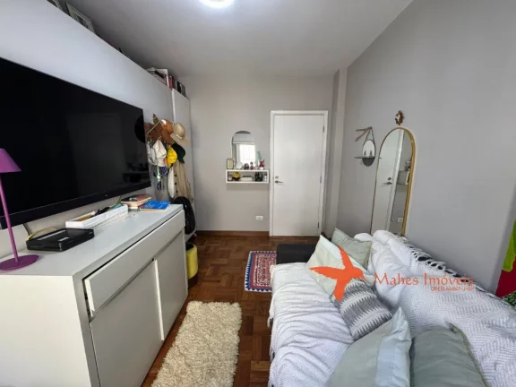 Imagem Apartamento à venda em Pinheiros, São Paulo-SP: 2 quartos, 1 sala para dois ambientes, 1 banheiro e 1 lavabo. Imperdível oportunidade!