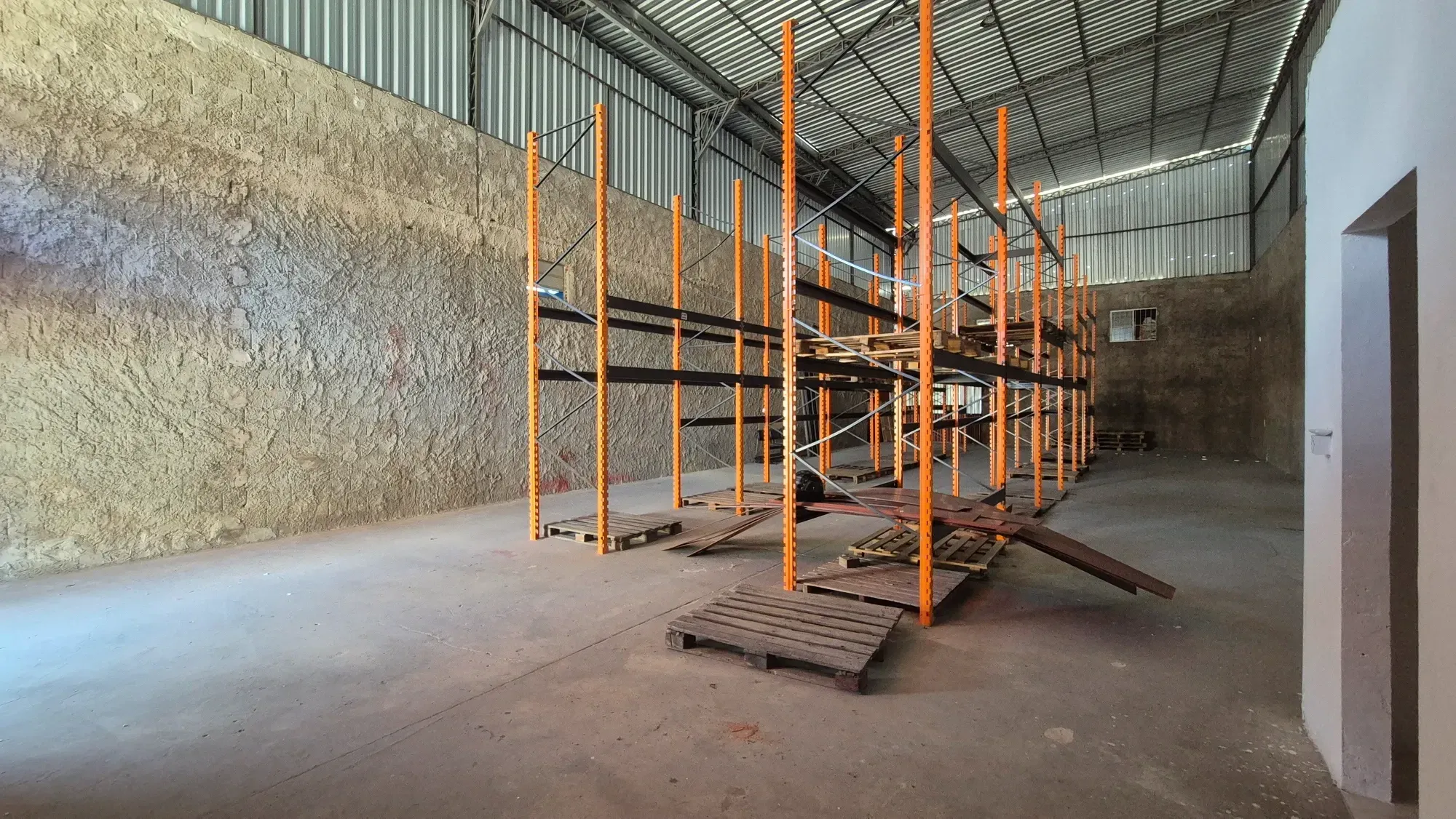 Imagem Galpão para Alugar, 240 m² em Novo Aleixo - Manaus