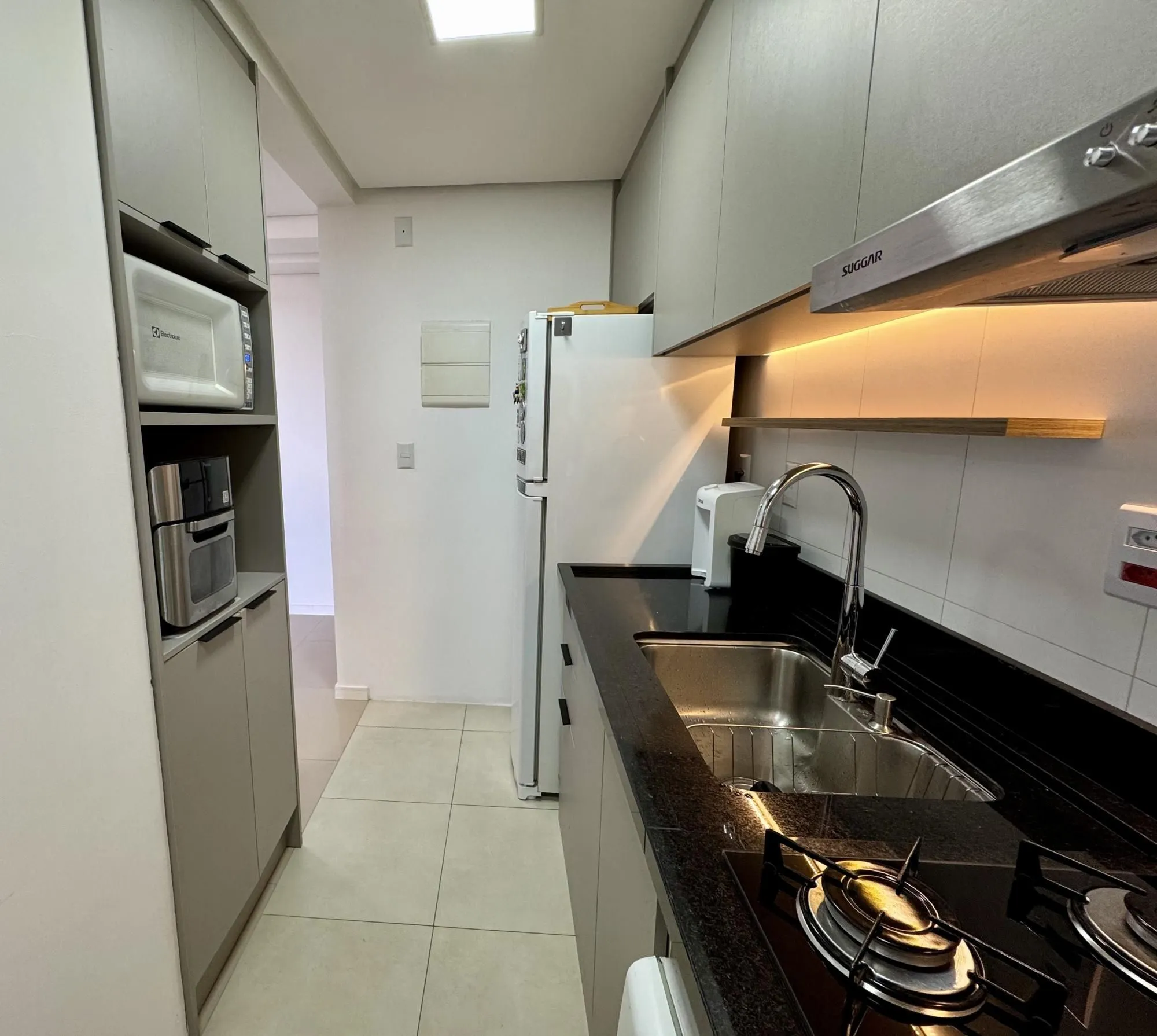Imagem Apartamento de 2 dormitórios, 1 suíte e 1 vaga, em Canoas.