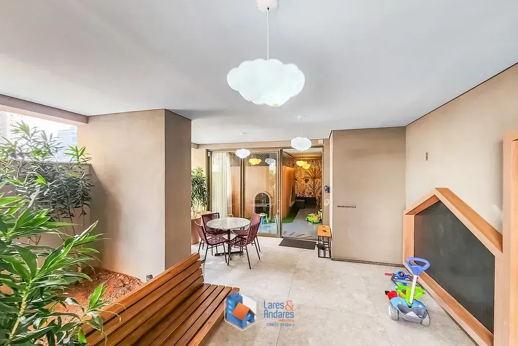 Imagem Apartamento à venda 2 Quartos 2 Suites 2 Vagas 136M² Jardim das Acácias São Paulo - SP