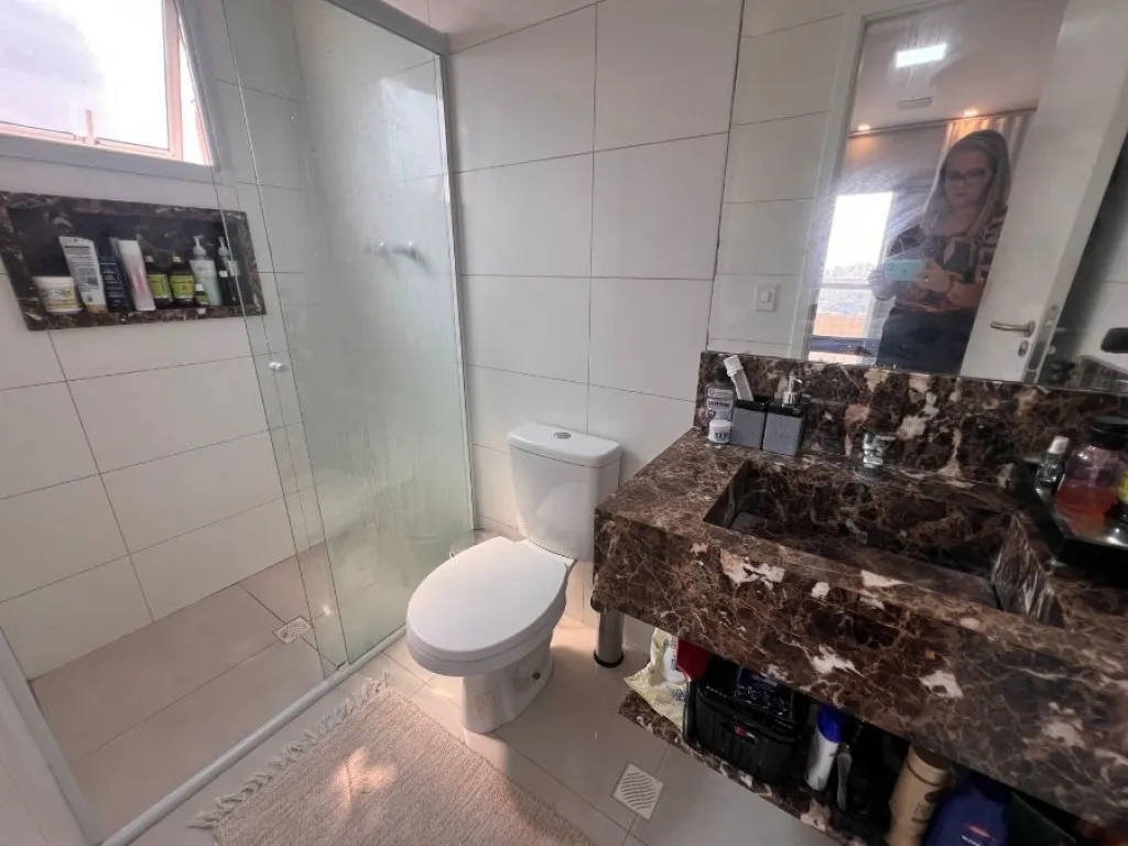 Imagem APARTAMENTO COM 130,00 m² - GUILHERMINA - PRAIA GRANDE SP