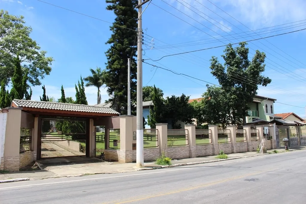 Imagem Casa à venda 6 Quartos, 2 Suites, 1256.52M², Santana, Pindamonhangaba - SP