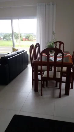 Imagem Linda casa a venda no condomínio Riviera de Santa Cristina III