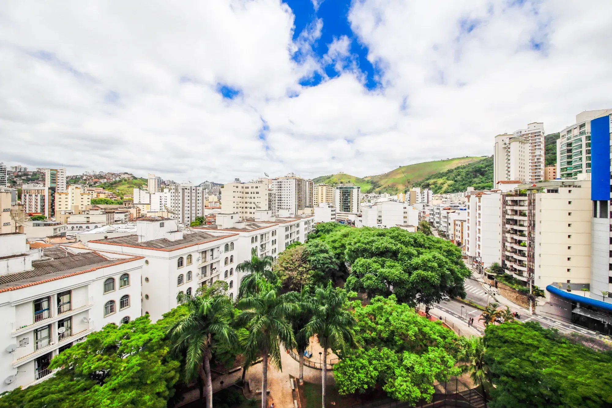 Imagem Apartamento com 2 Quartos à Venda, 57 m² em São Mateus - Juiz de Fora