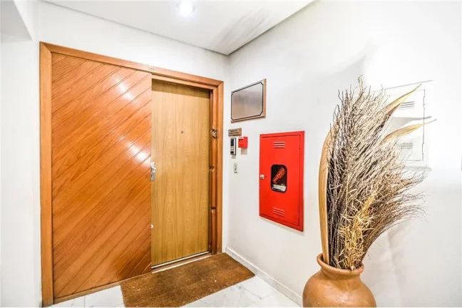 Imagem Sala para venda no bairro Centro Histórico em Porto Alegre