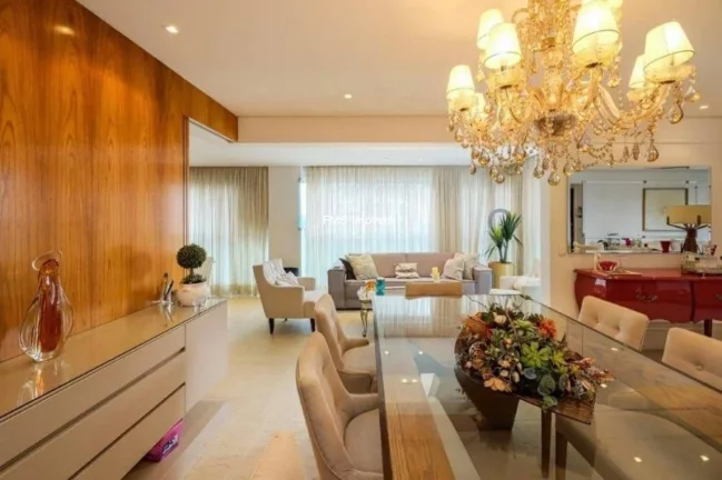 Imagem Apartamento à venda na Vila Olímpia, com 3 suítes, 3 vagas.