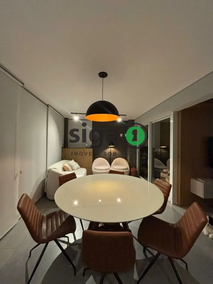 Imagem Apartamento para Venda em Moema com 2 quartos, 2 banheiros, 2 vagas