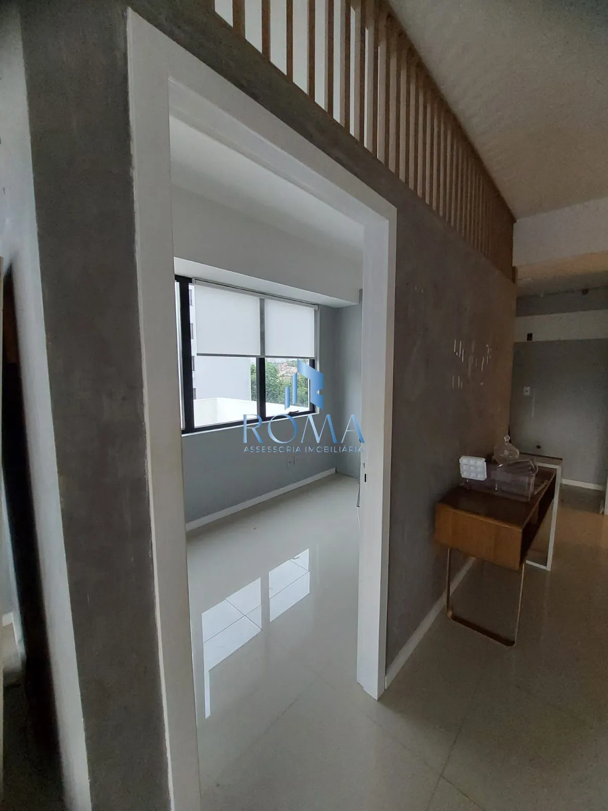 Imagem Sala Comercial 1 dormitórios à venda Nossa Senhora das Dores Santa Maria/RS
