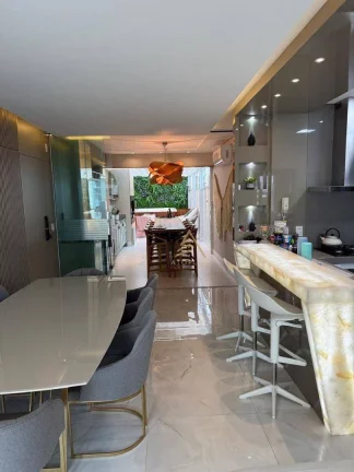Imagem Apartamento com 3 dormitórios à venda, 145 m² por R$ 2.590.000,00 - Centro - Balneário Camboriú/SC