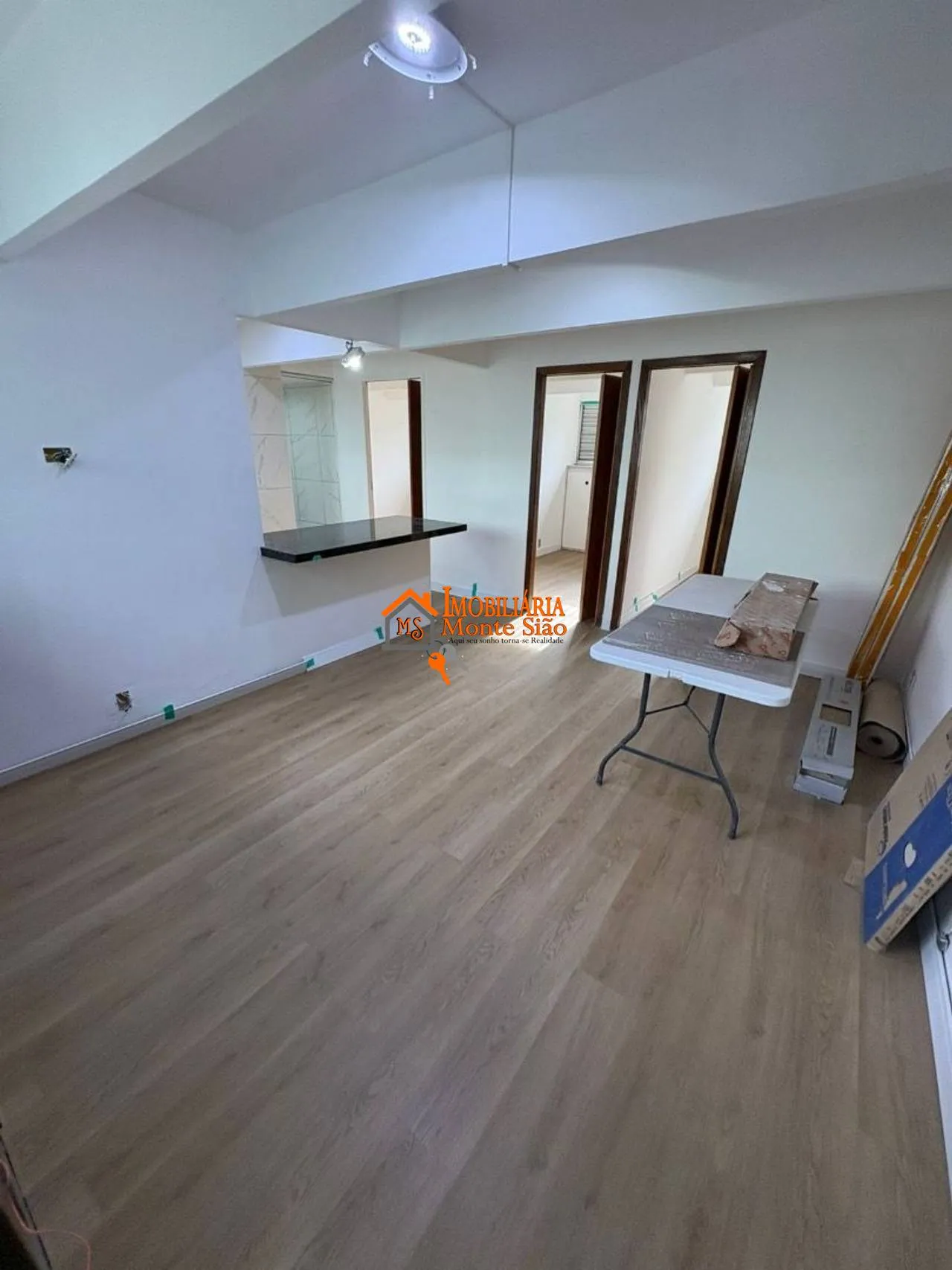 Imagem Apartamento com 3 dormitórios à venda, 63 m² por R$ 375.000,00 - Parque Cecap - Guarulhos/SP