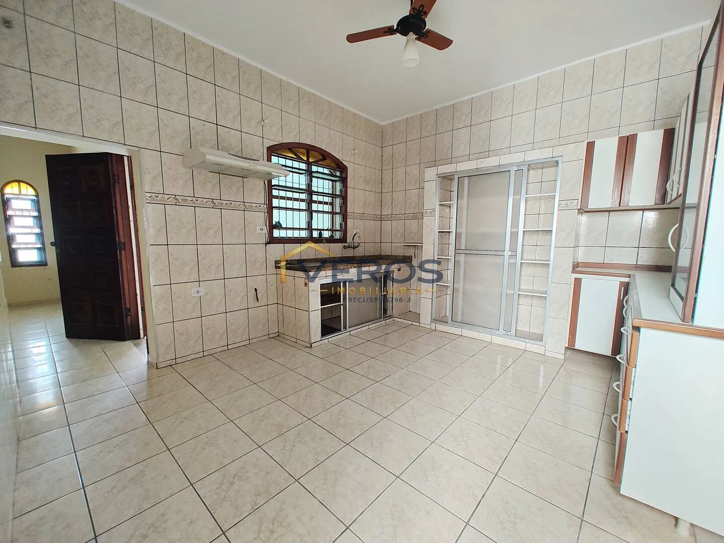Imagem Casa com 03 quartos a venda na Praia das Palmeiras em Caraguá