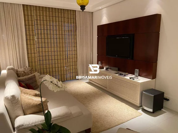 Imagem PITANGUEIRAS- UM VERDADEIRO LUXO DE APARTAMENTO , FINO ACABAMENTO , GARAGEM DEMARCADA NO PRÉDIO.