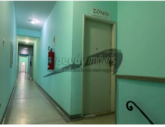 Imagem Loja comercial em Santos para locação.