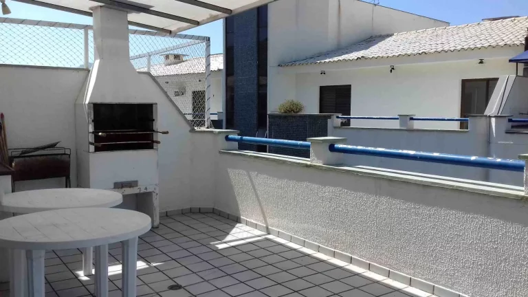 Foto do imóvel Cobertura duplex a 1 quarteirão da praia Grande Oportunidade