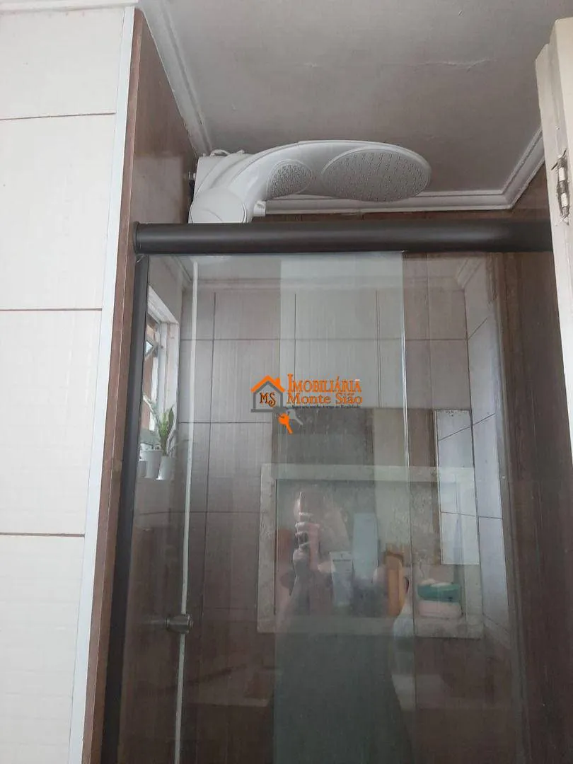 Imagem Apartamento com 3 dormitórios à venda, 56 m² por R$ 315.000,00 - Vila São Carlos - Itaquaquecetuba/SP