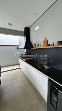 Imagem Esta casa térrea une modernidade, conforto e inovação em cada detalhe. Com 194 m² de área const...