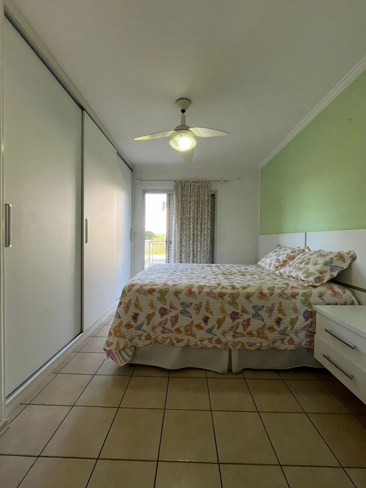 Imagem Apartamento com Varanda e Ambientes Amplos no Edifício Atacama Parque Campolim