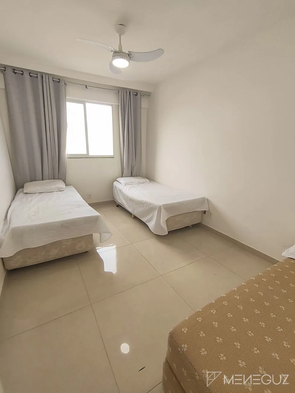 Imagem Apartamento 2 quartos a venda de frente total para o mar na Praia do Morro em OPORTUNIDADE!!