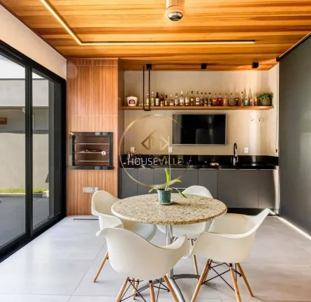 Imagem Casa Sobrado 4 Dormitórios (4 suítes), 4 vagas, Mobiliado, Urbanova.