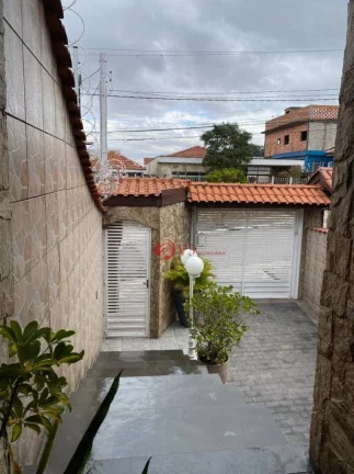 Foto do imóvel Sobrado com 3 dormitórios à venda, 250 m por R$ 810.000 - Penha - São Paulo/SP