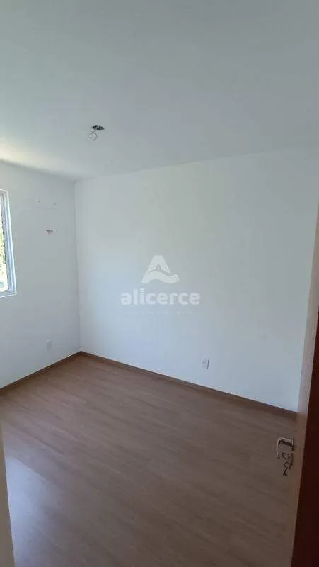 Imagem Apartamento à venda com 2 quartos , 40m² em Sertão do Maruim São José