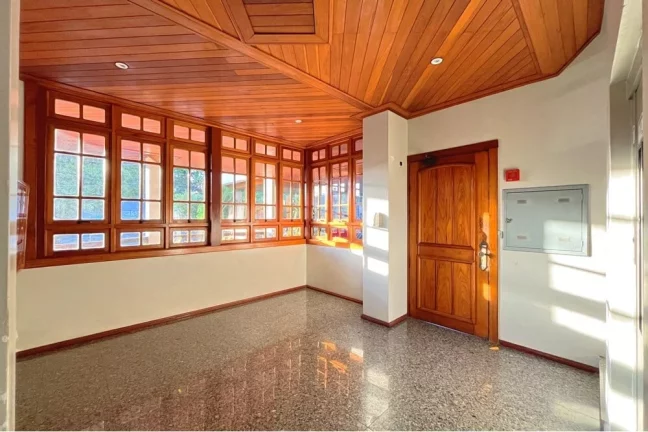 Imagem Cobertura Duplex para venda no bairro Cristal em Porto Alegre