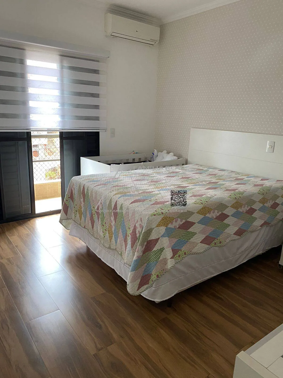 Imagem CASA ASSOBRADADA COM COMERCIO, PARA VENDA, NA CHÁCARA SANTO ANTÔNIO.