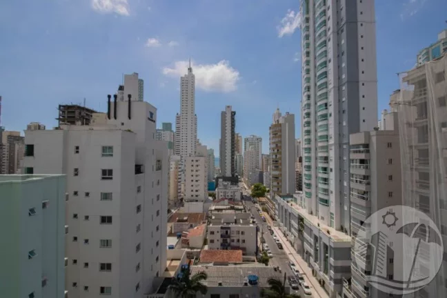 Imagem Apartamento com 3 Suítes e 2 Vagas alto padrão na 2a quadra