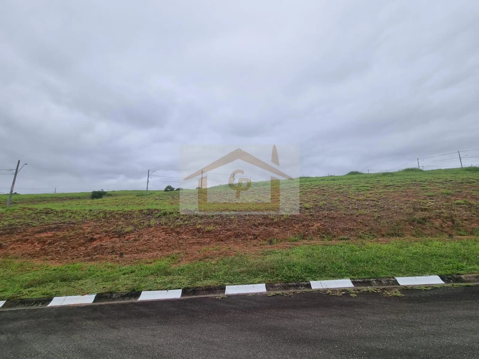 Imagem Lugar especial, clube completo, lote com 778,72 metros!!!