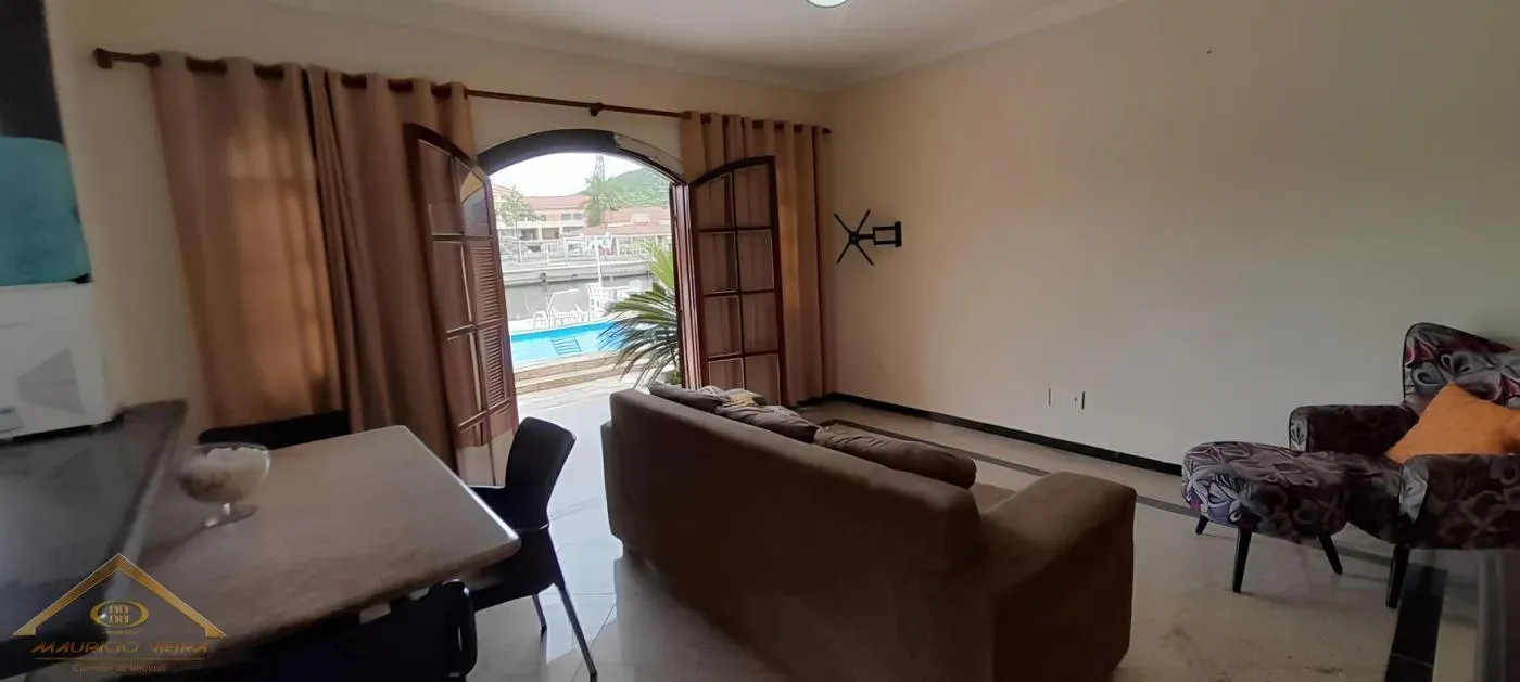Imagem Maravilhosa casa no Canal em Cabo Frio