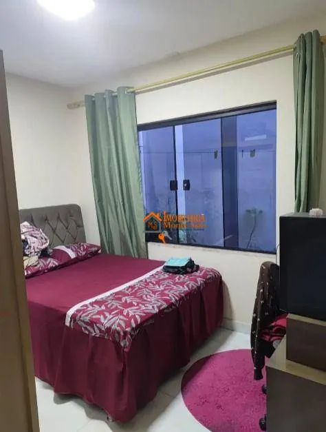 Imagem Sobrado com 4 dormitórios à venda, 312 m² por R$ 636.000,00 - Jardim Presidente Dutra - Guarulhos/SP