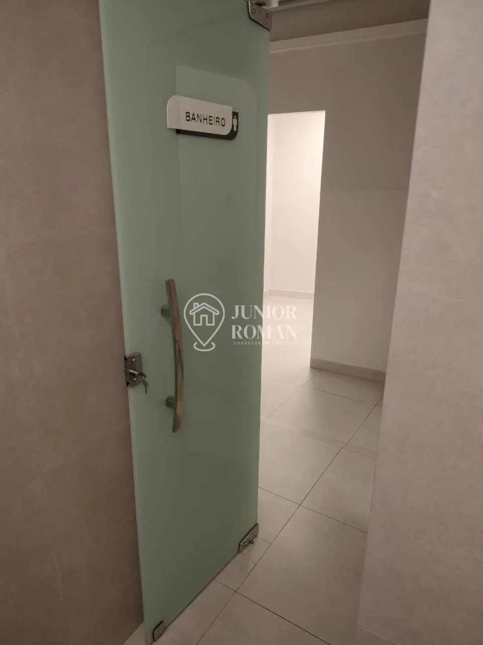 Imagem ESPAÇO PARA CONSULTÓRIO OU ESCRITÓRIO NO RENATO GONÇALVES - BARREIRAS/BA