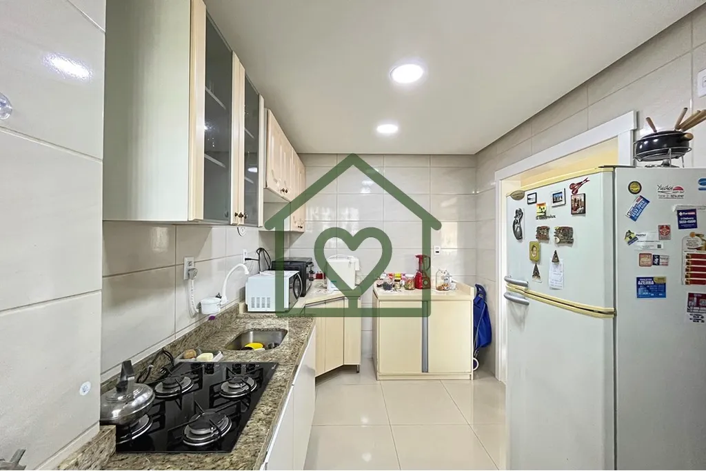 Imagem Venha conhecer o apartamento no bairro Menino Deus, em Porto Alegre. Esta é uma oportunidade em adq...