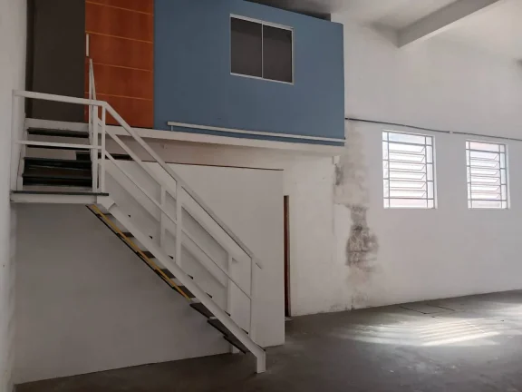 Imagem Galpão Comercial para Locação Localização Estratégica!