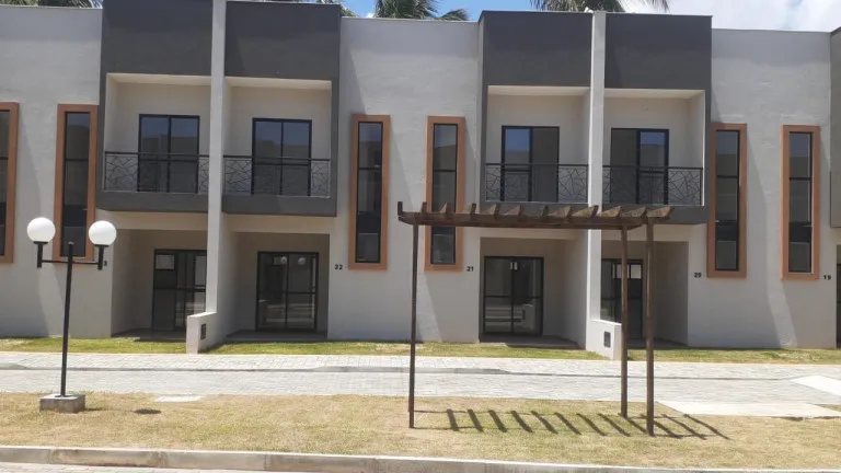 Imagem Casa de Condomínio com 2 Quartos à Venda, 77 m² em Ponta Negra - Natal