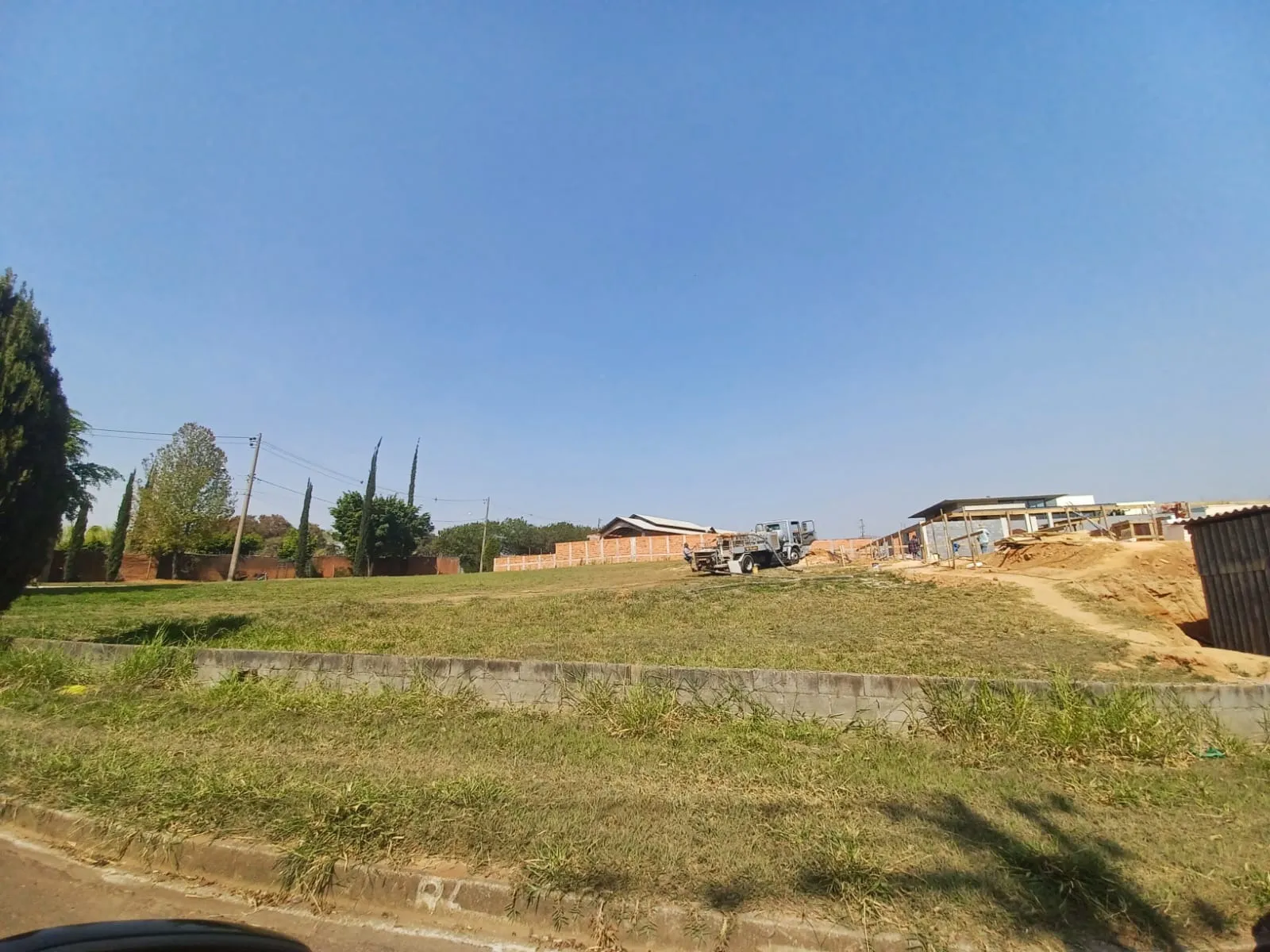 Foto do imóvel Terreno de 1000m² Localizado no Condominio Villa Toscana em Sorocaba-SP! em CHÁCARAS RESIDENCIAIS SANTA MARIA, VOTORANTIM - SP